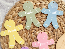 Load image into Gallery viewer, Acrylic Gingerbread Men Gift Tags