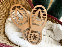 Load image into Gallery viewer, Santa's Boot Prints (Set of 2)