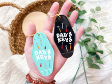 Load image into Gallery viewer, Dad&#39;s Keys Tool Themed Keychain
